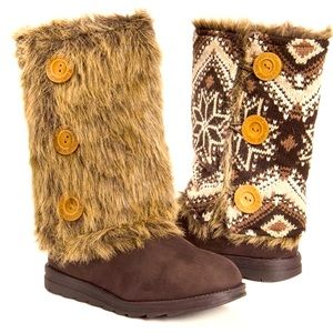 Muk Luks 4-1 Brown boots Size 9